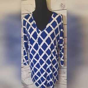 #1412 Voel diamond print 3/4 sleeve blouse sz L